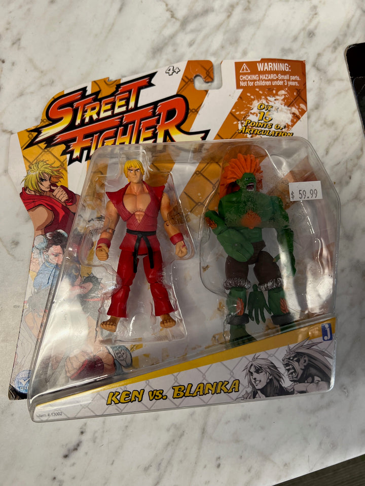 Jazwares Street Fighter Ken vs Blanka Figures New in box loose parts N4425
