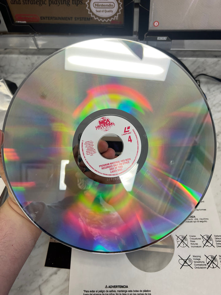 The Andromeda Strain Laserdisc Movie    LD121624