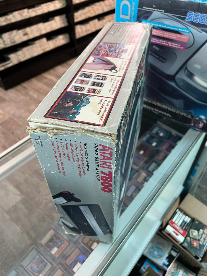Atari 7800 Video Game System EMPTY BOX ONLY CO72126