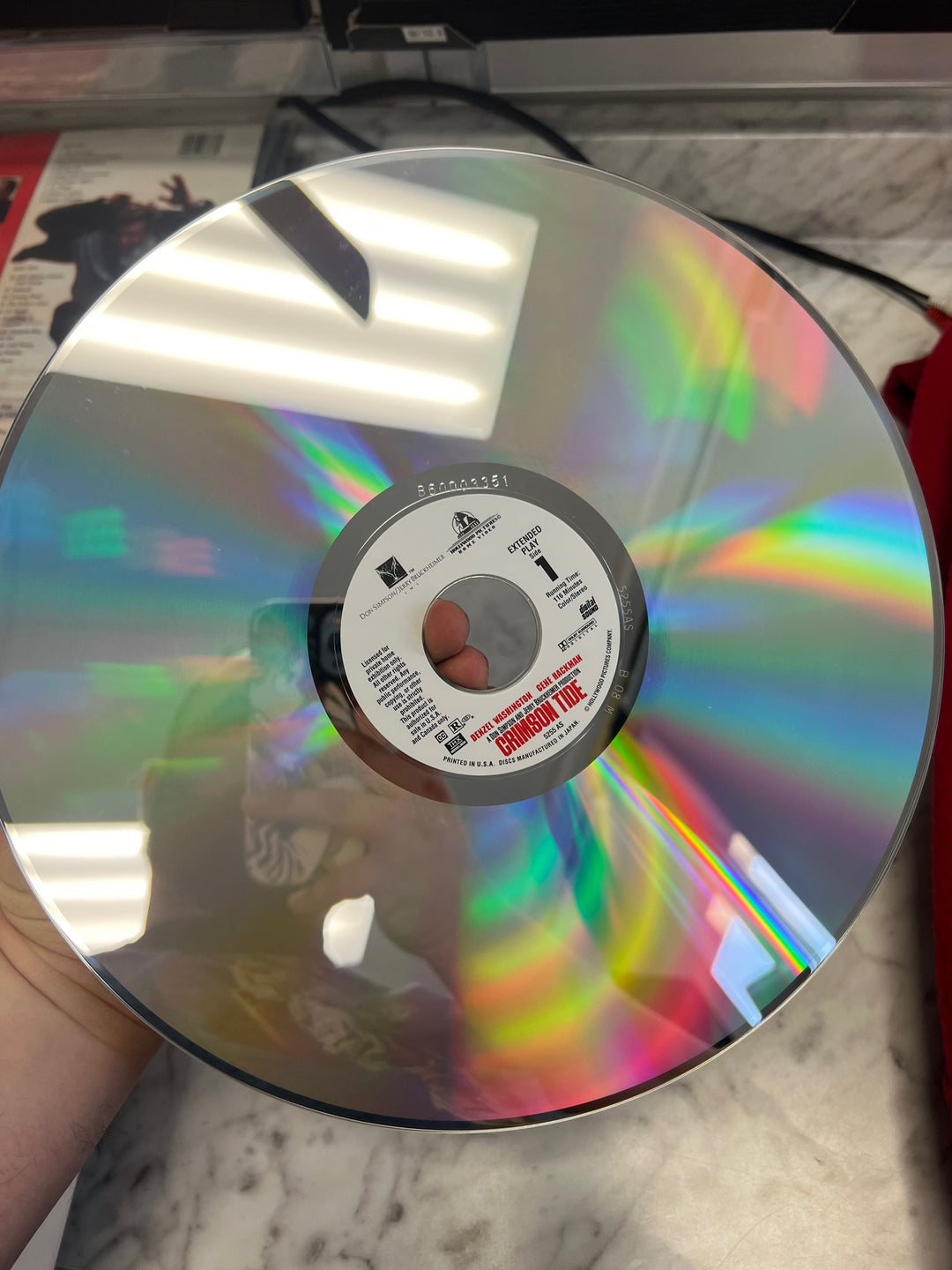 Crimson Tide Laserdisc Movie    LD121624