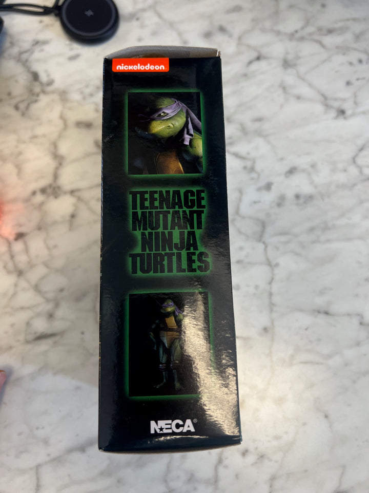 Teenage Mutant Ninja Turtles Donatello NECA Figure Gamestop Exclusive T63025