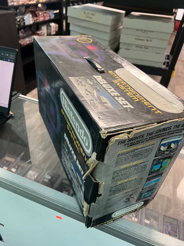 EMPTY BOX ONLY Nintendo Entertainment Delue Set (ROB Cover) CO72126