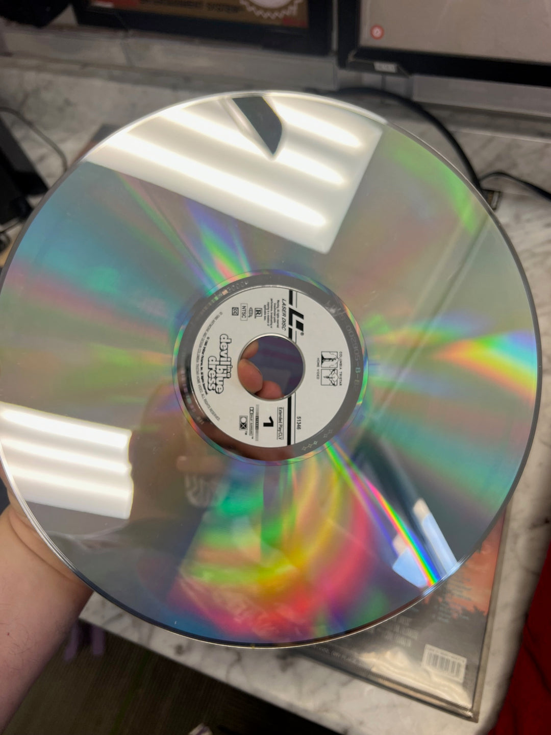 Devil in a Blue Dress Laserdisc Movie    LD121624