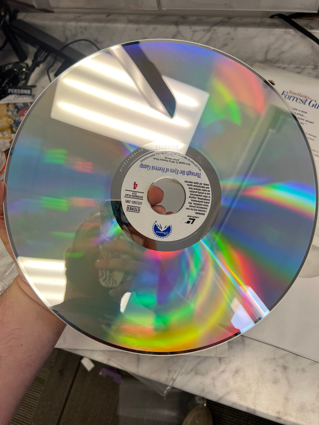 Forrest Gump Laserdisc Movie (Wide Screen)      LD121624