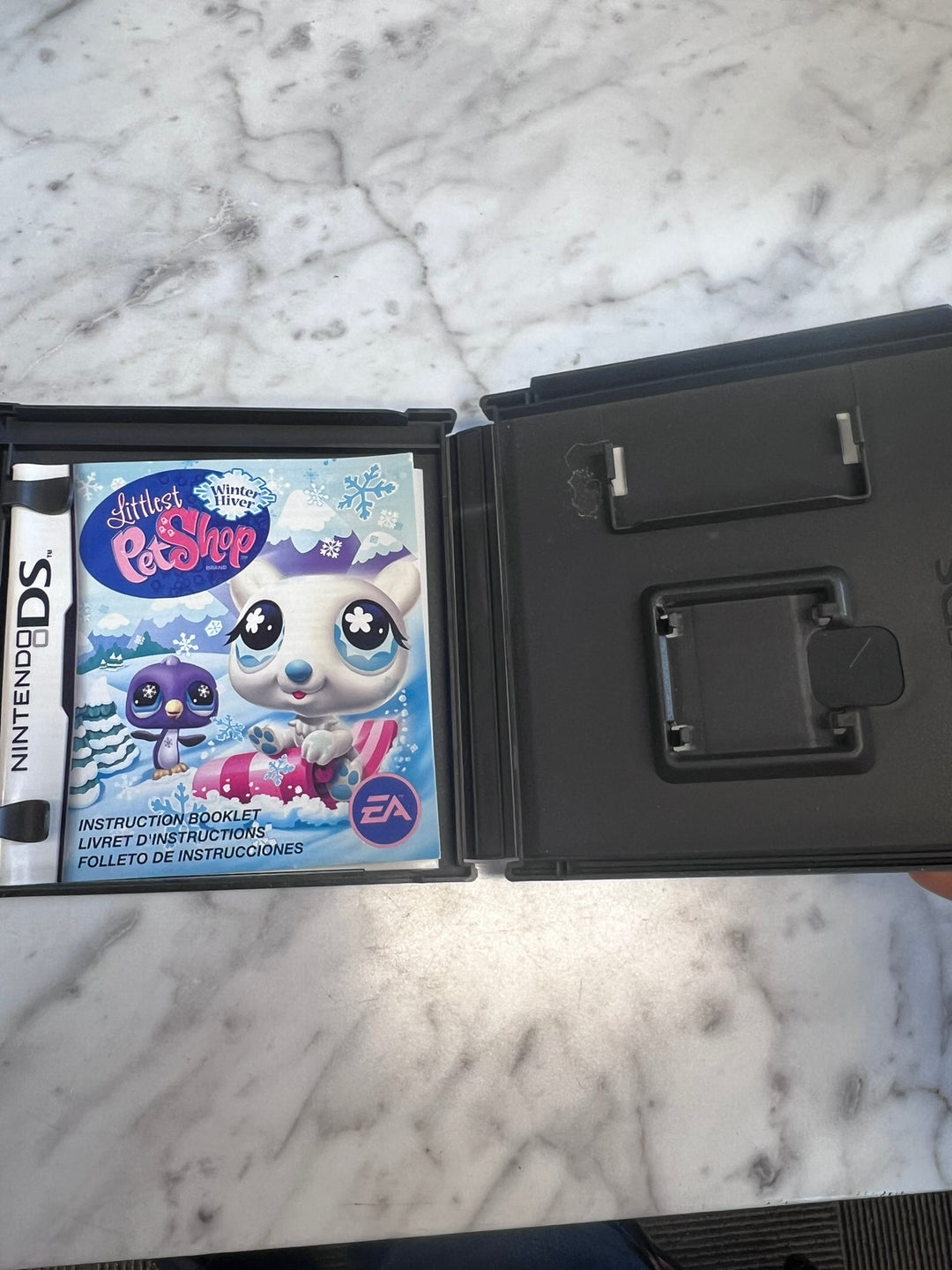 The Littlest Pet Shop Winter Hiver Nintendo DS Case and Manual ONLY NO GAME  CO11926