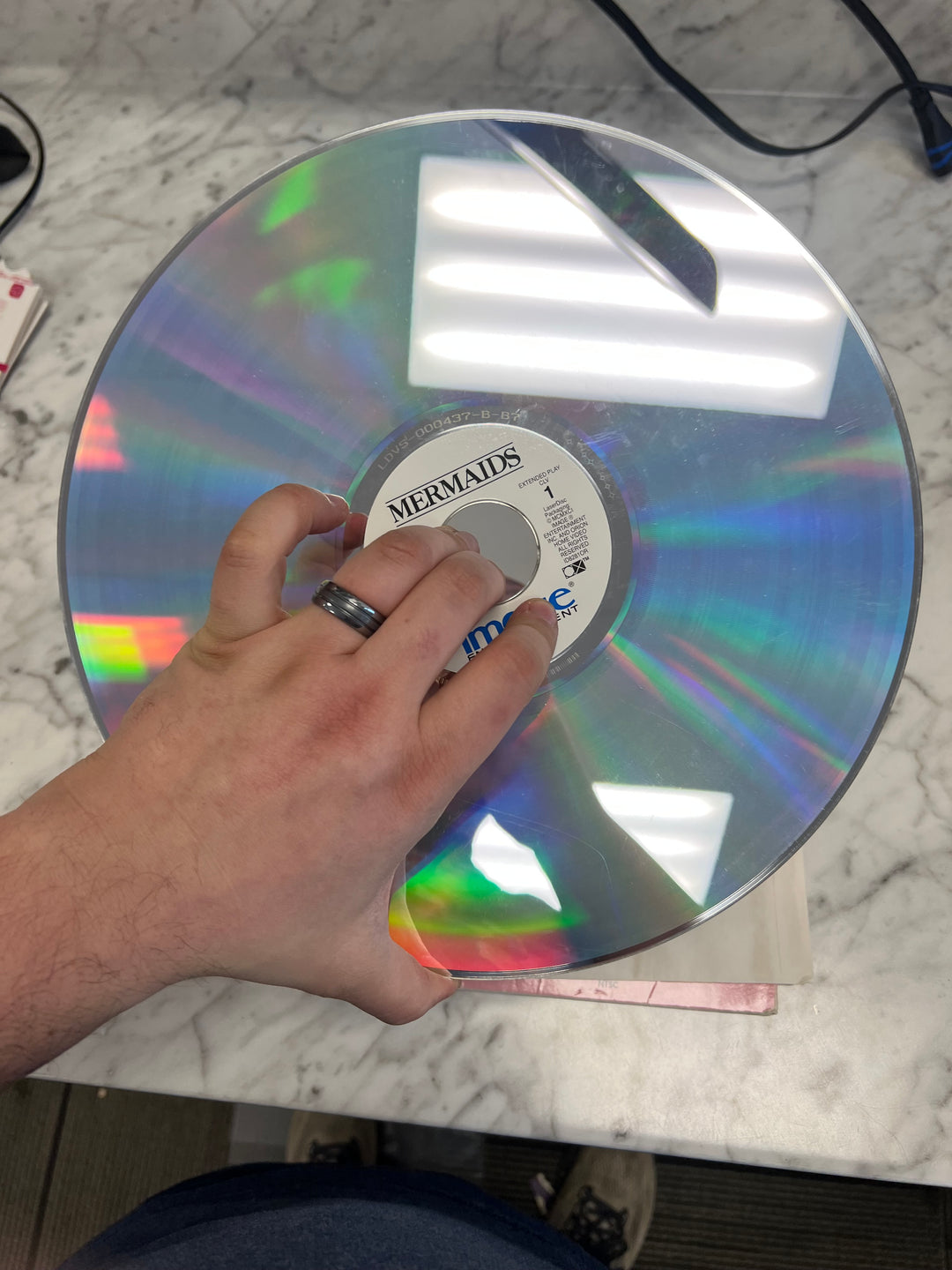 Mermaids Laserdisc Movie    LD121624