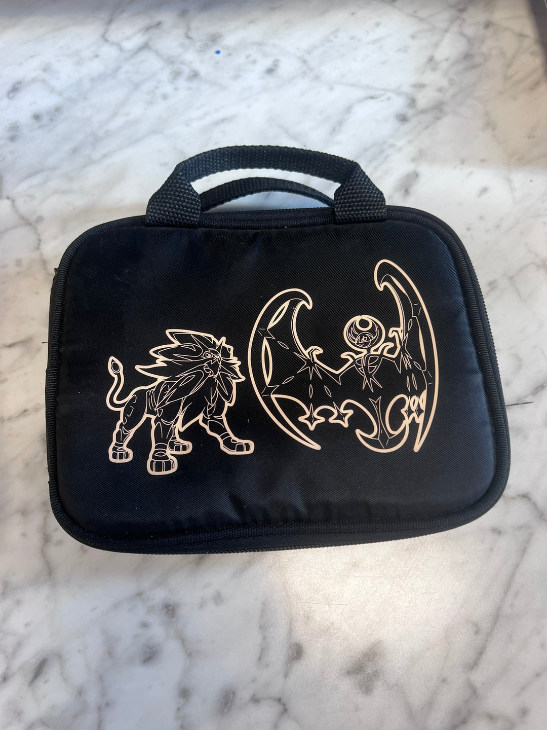 Official Nintendo 3DS/2DS Pokemon Sun Moon Carry Case Pokemon  UA11926