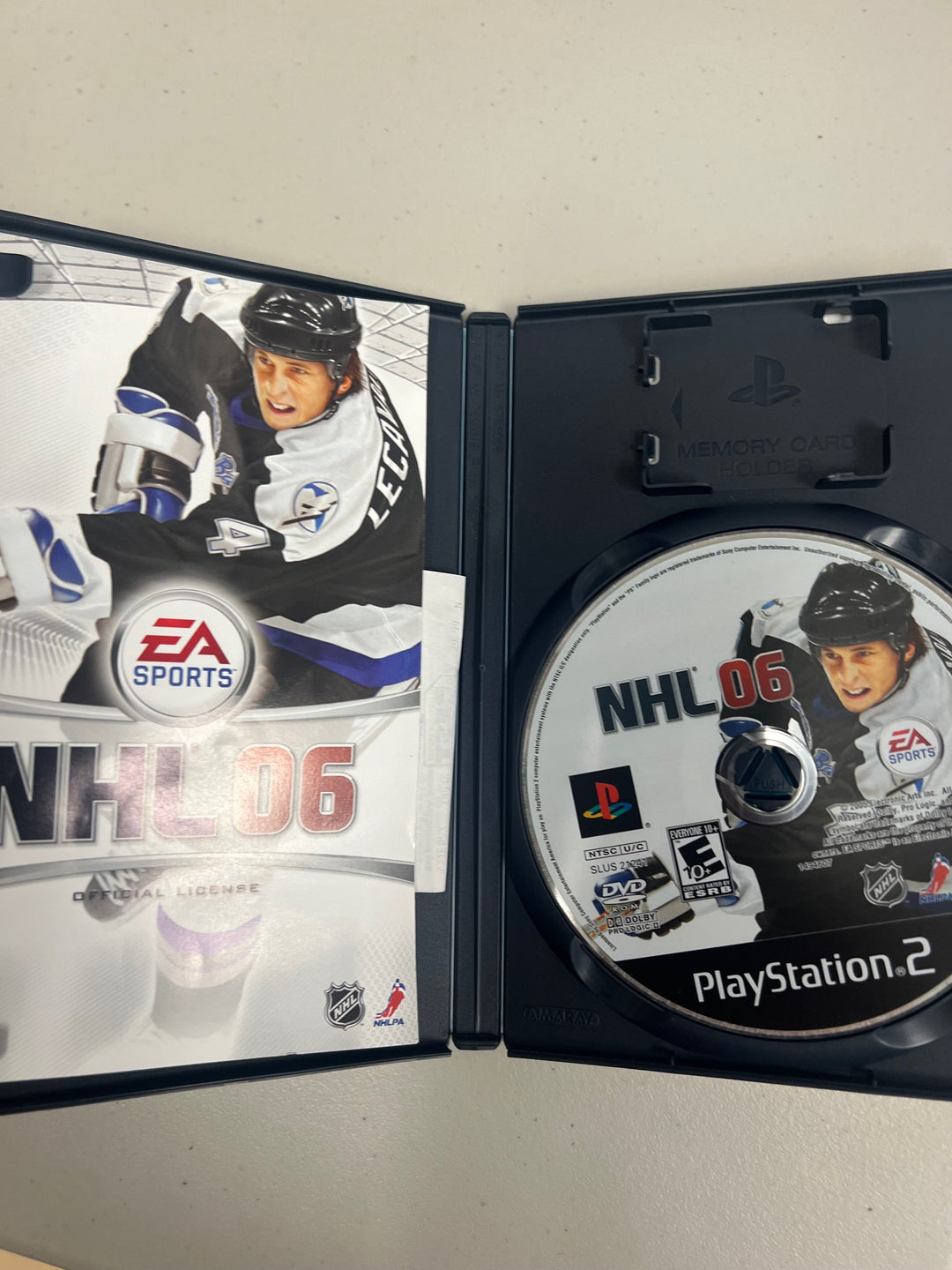 NHL 06 for Playstation 2 PS2 in case. Tested and Working.     DO63024