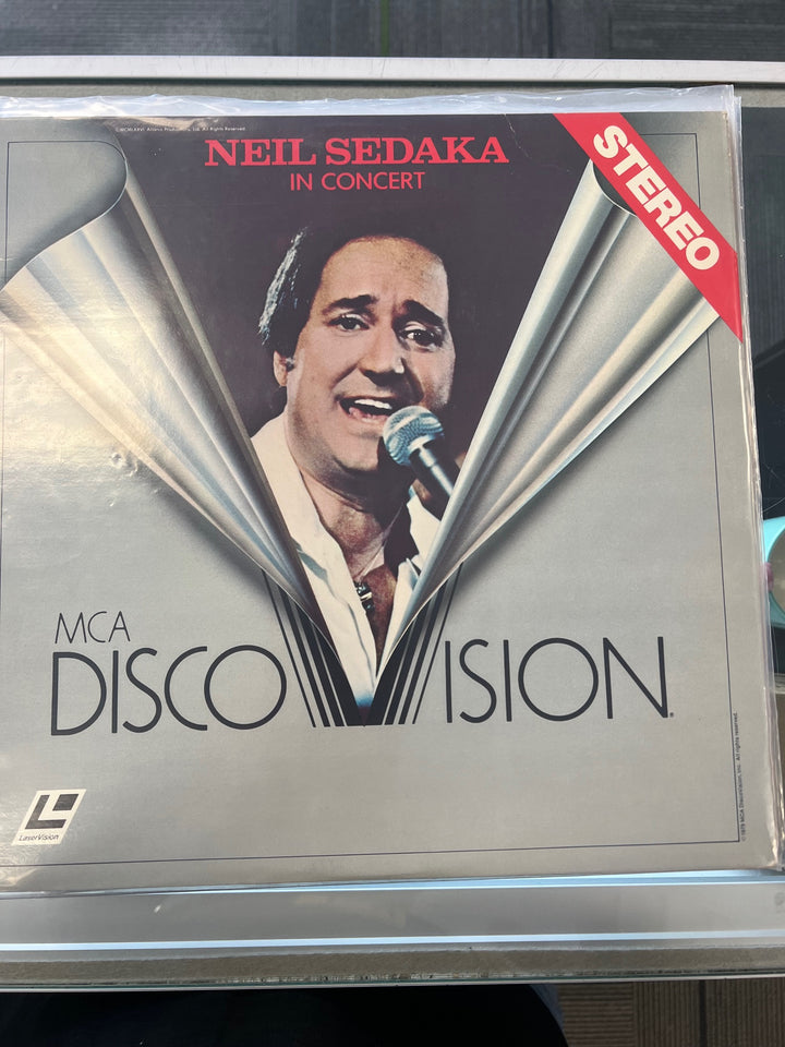 The Streisand Specials - Color Me Barbara Laserdisc   LD121724