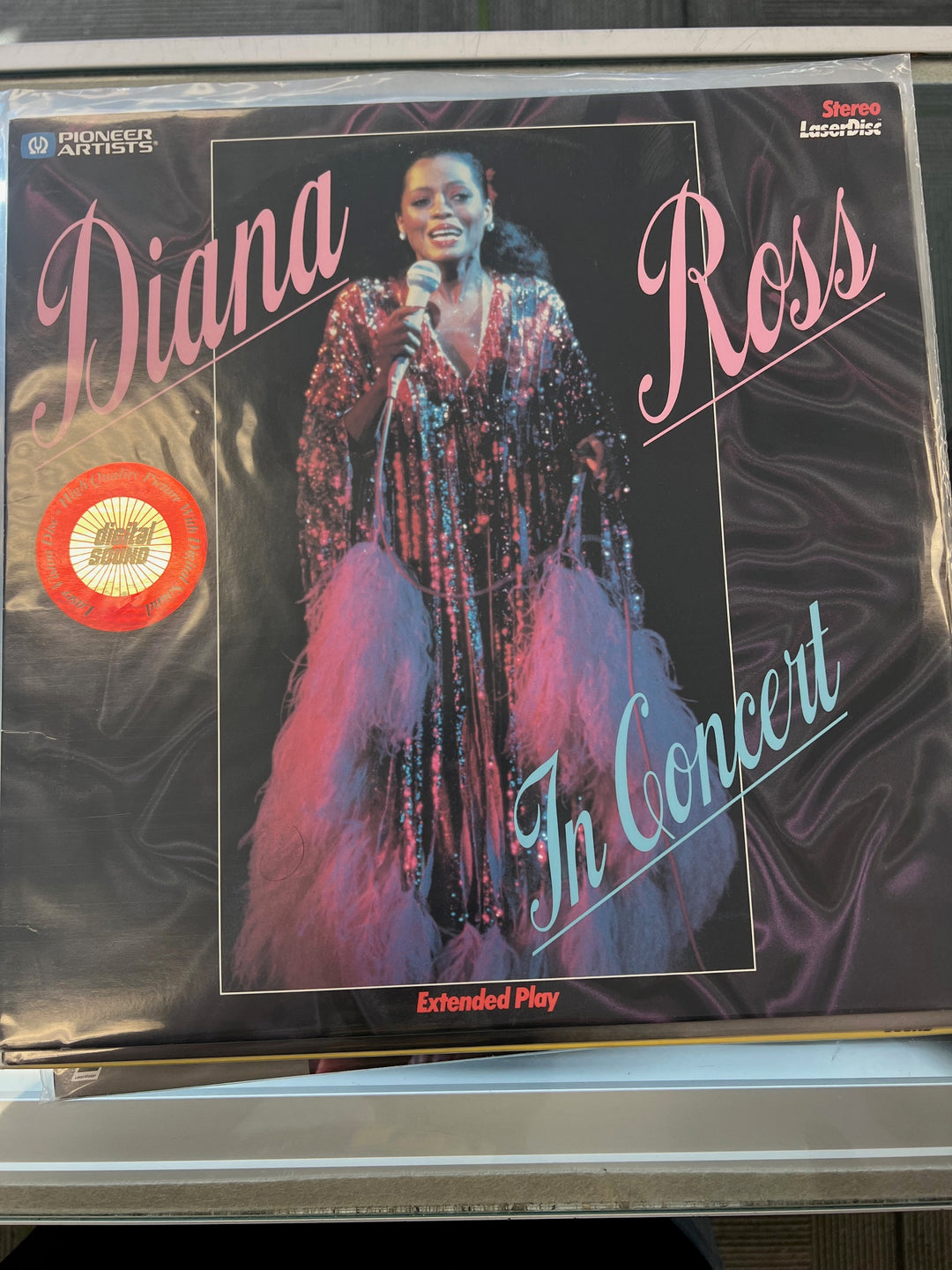 Diana Ross in Concert  Laserdisc   LD121724