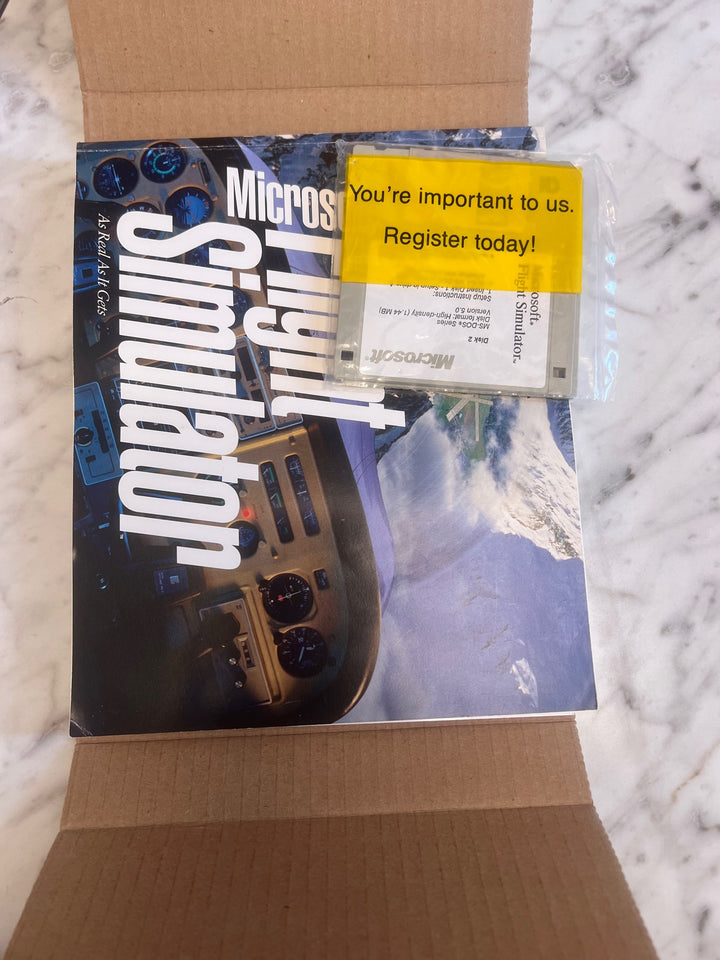 Microsoft Flight Simulator MS-DOS VTG Big Box PC Game 3.5" Floppy DU91624