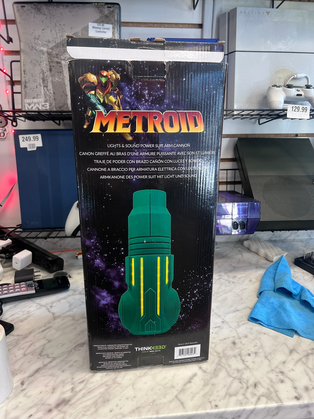 ThinkGeek Nintendo Metroid Lights Sound Power Suit Arm Cannon Replica NOT WORKING UA12226