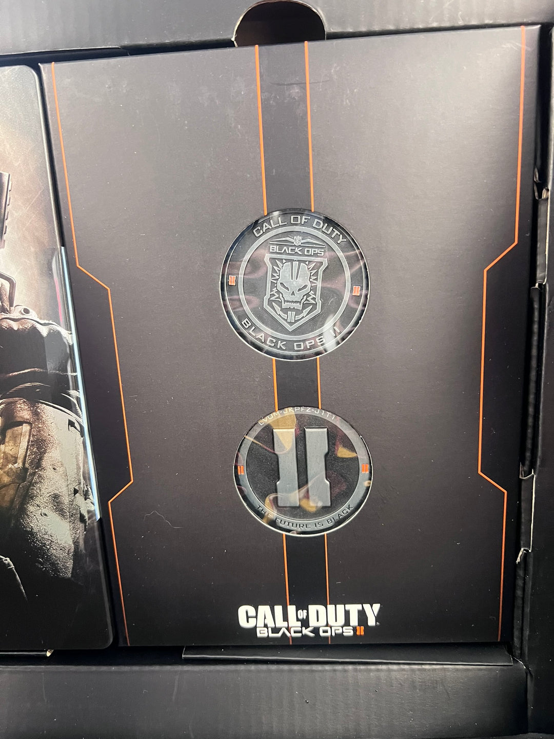 Call of Duty Black Ops II Care Package (Unused Contents, dusty) Xbox 360 UA12226