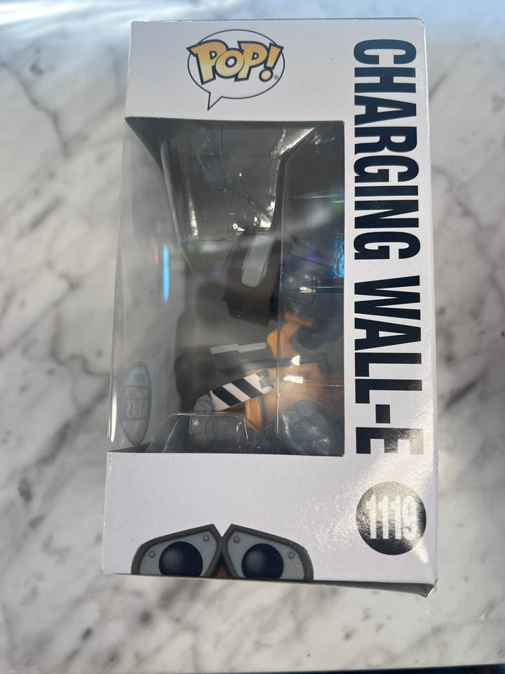 Funko Pop! Charging Wall-E #1119 Disney Pixar FP12326