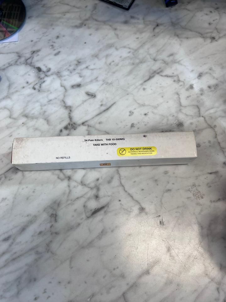 Max Payne 3 Promotional Painkiller Pill Box Rockstar Games  UA93025