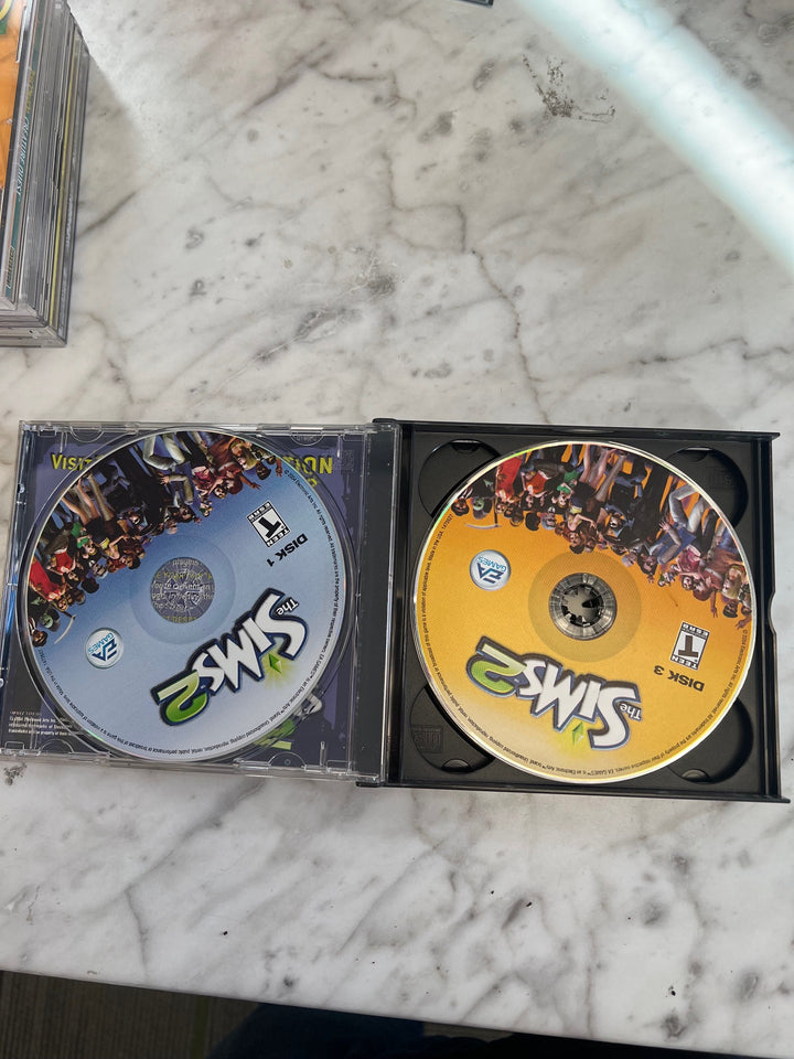The Sims 2 PC CD-ROM  PC4925