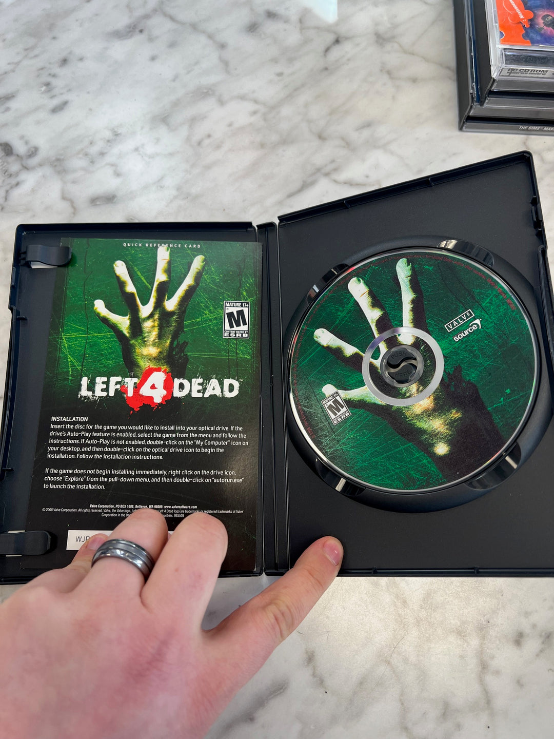 Left 4 Dead PC DVD-ROM  PC4925