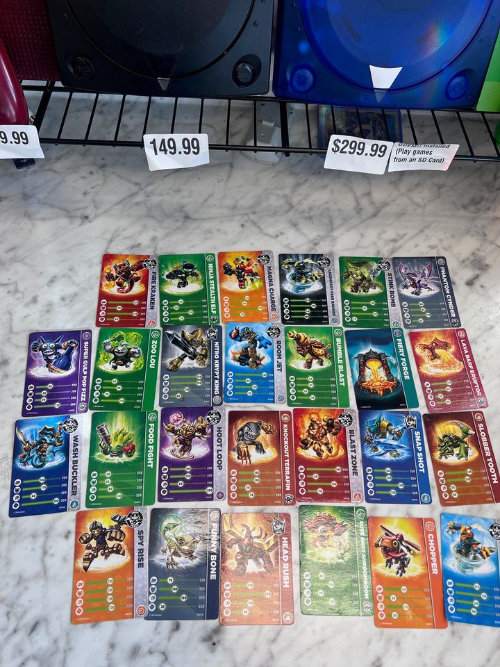 Lot of 26 Skylanders NFC Cards (Swap force, trap team etc) UA93025