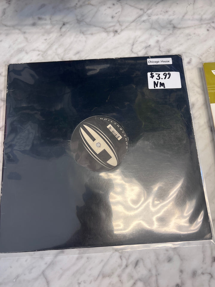 Skunk Traxx Volume Two (Chicago House) (NM) Condition Vinyl Record VR10125