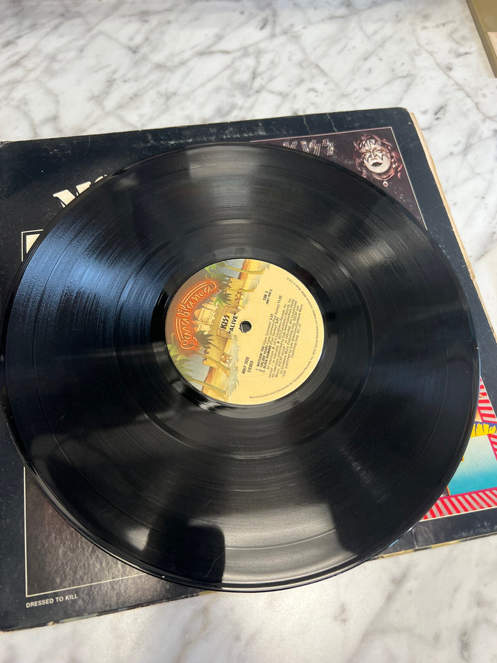 Kiss - Alive! Vinyl Record   VR92124