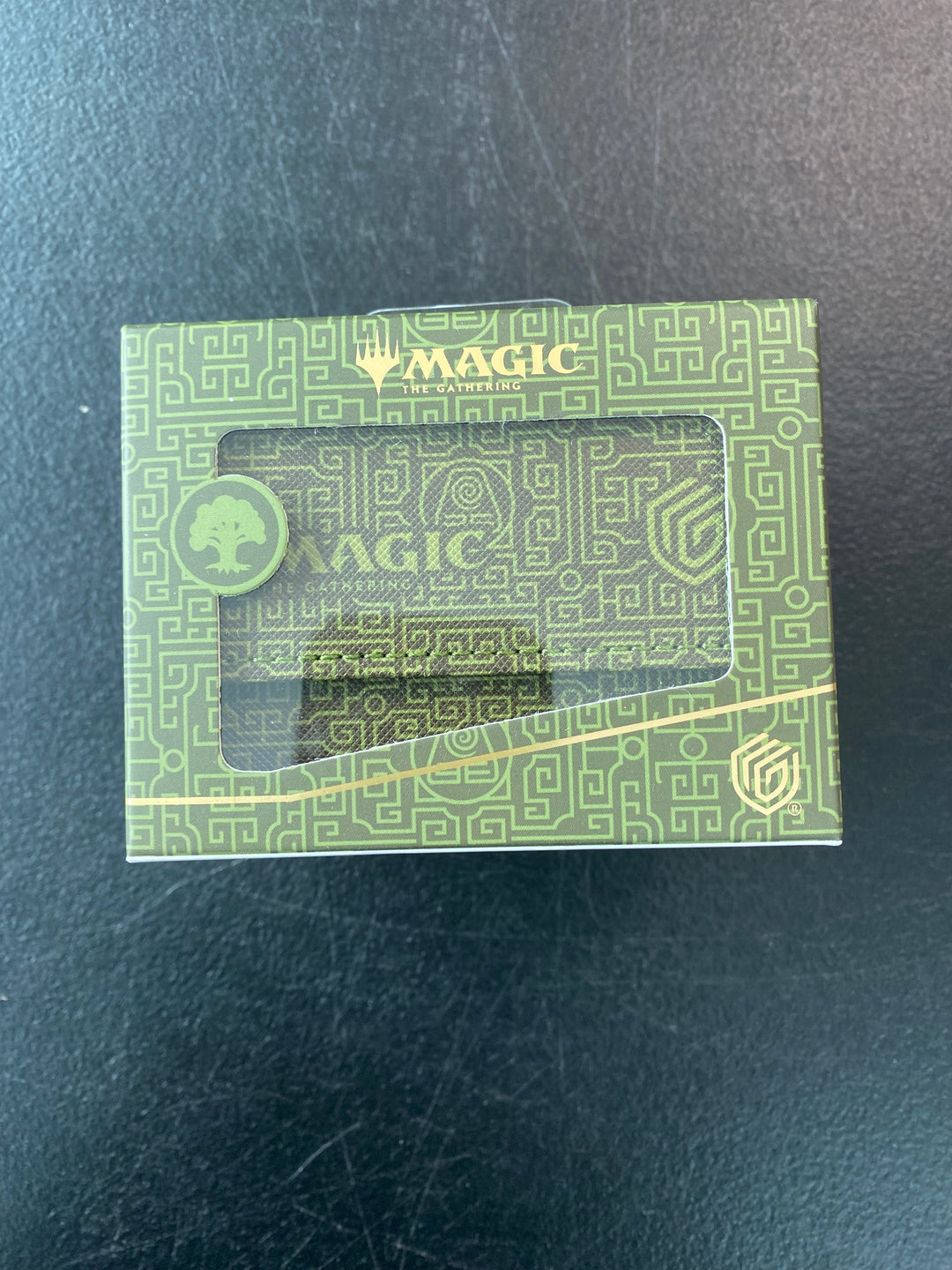 Magic: The Gathering Avatar: The Last Airbender Sidewinder 100+ Xenoskin Deck Box - Ultimate Guard Deck Box