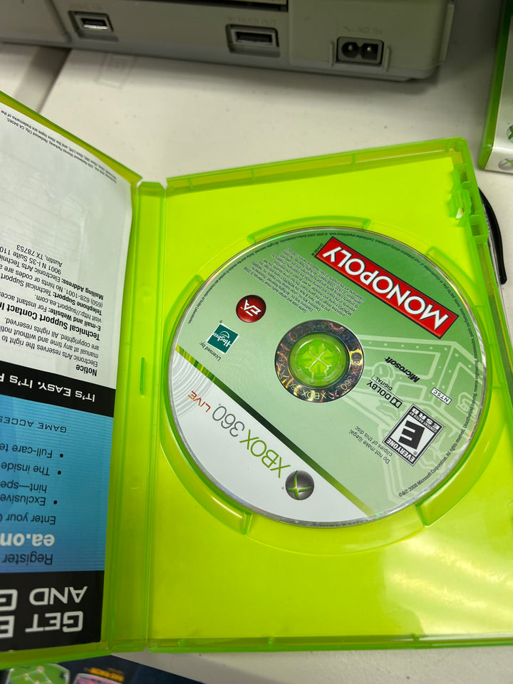 Monopoly for Microsoft Xbox 360 in case. Tested and working.     DO61024