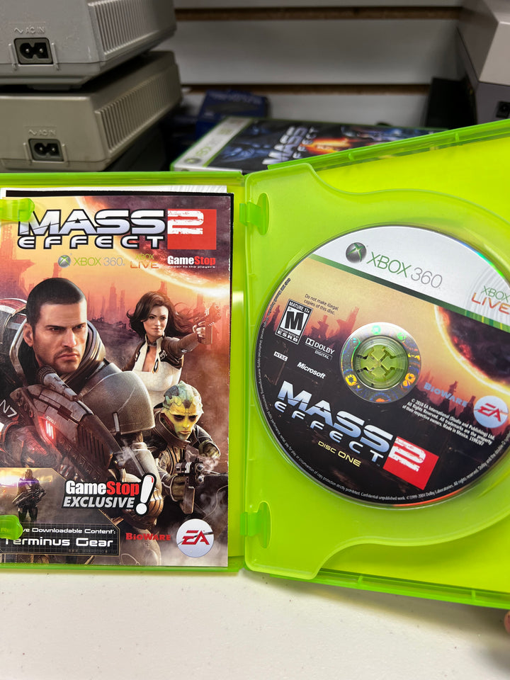 Mass Effect 2 for Microsoft Xbox 360 in case. Tested and Working.     DO61024