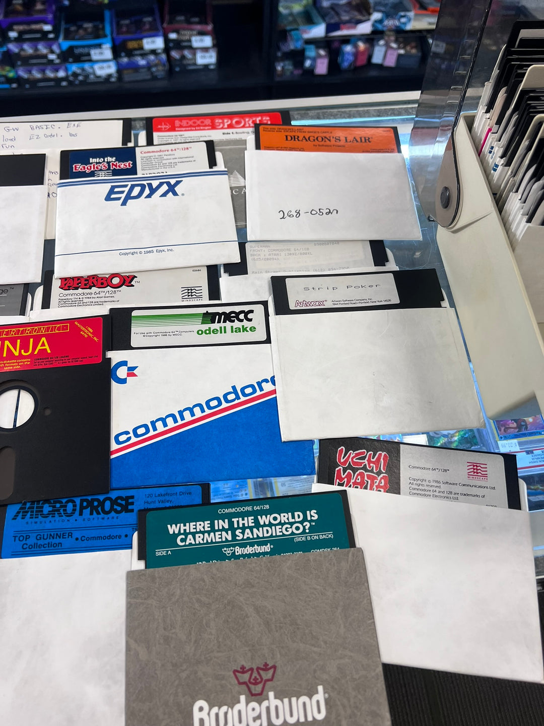 Commodore 64 5 1/4" Floppy Disk Drive w/ cables and about 75 Games (Untested) UA12926