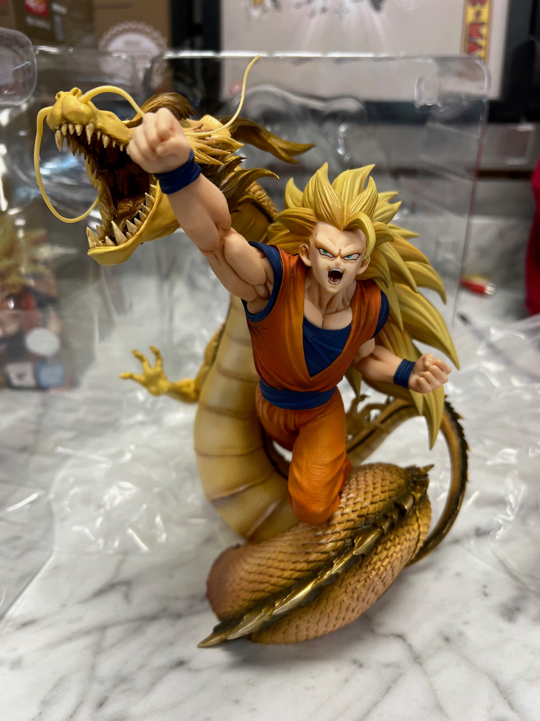 Figuarts Zero Super Saiyan 3 Son Goku Dragon Fist Explosion Statue Figure Bandai F121924