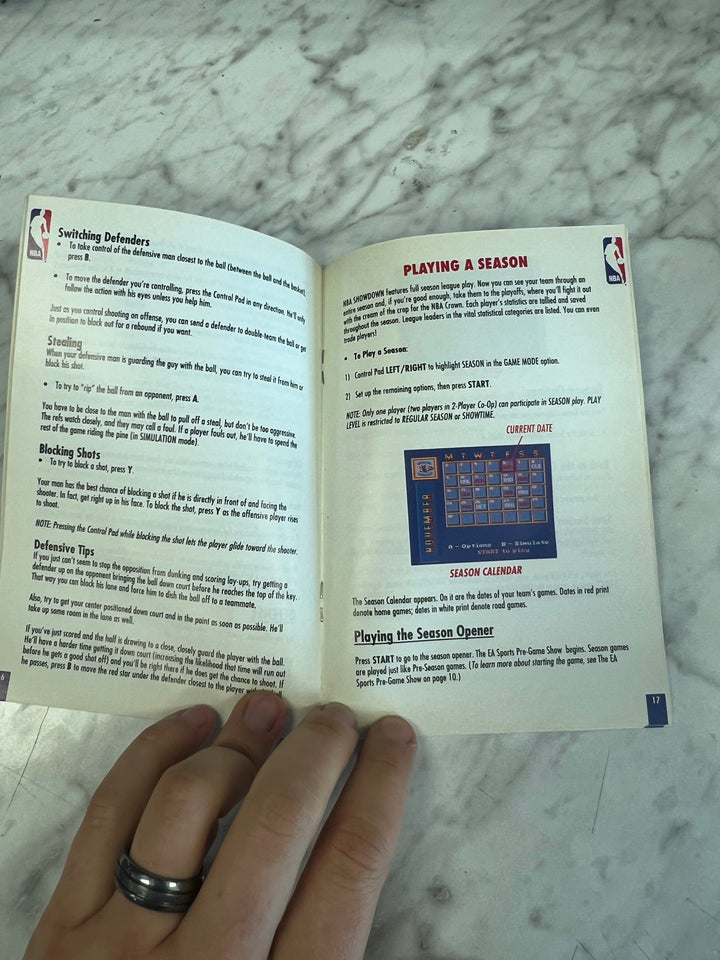 NBA Showdown SNES Super Nintendo MANUAL ONLY  MO101225