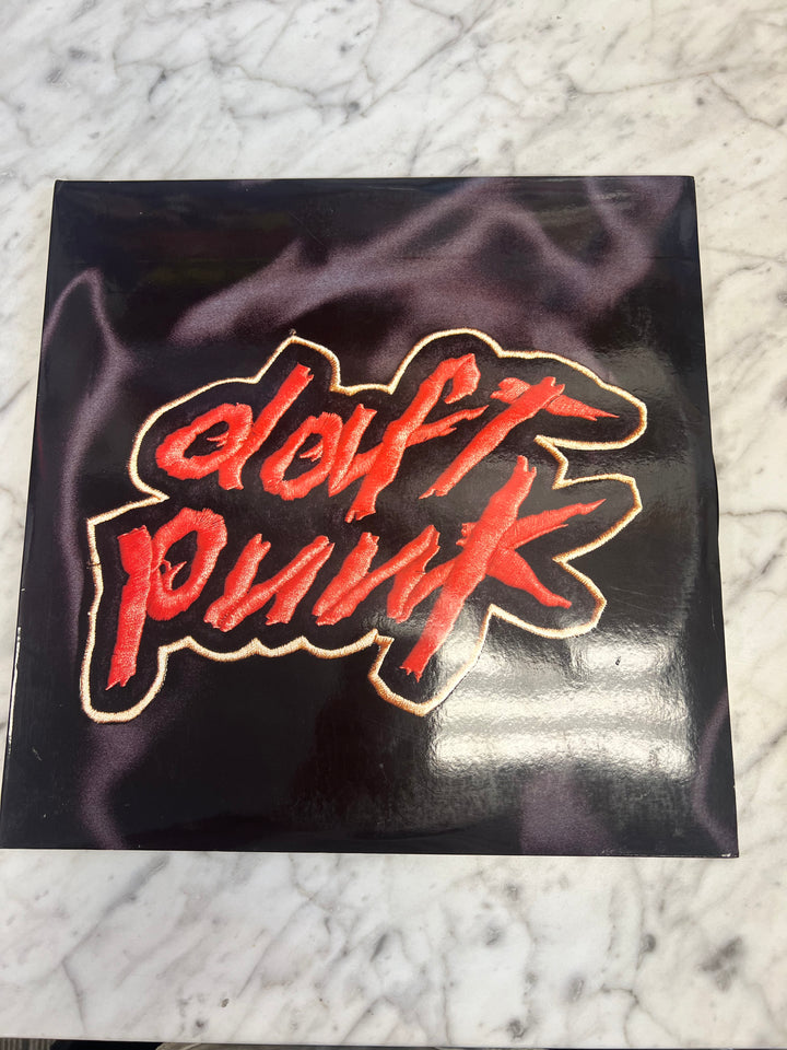 Daft Punk - Homework - Vinyl Record   DR7824