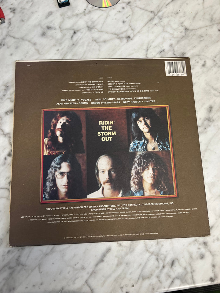 REO Speedwagon - Ridin’ The Storm Out - Vinyl Record UR91125