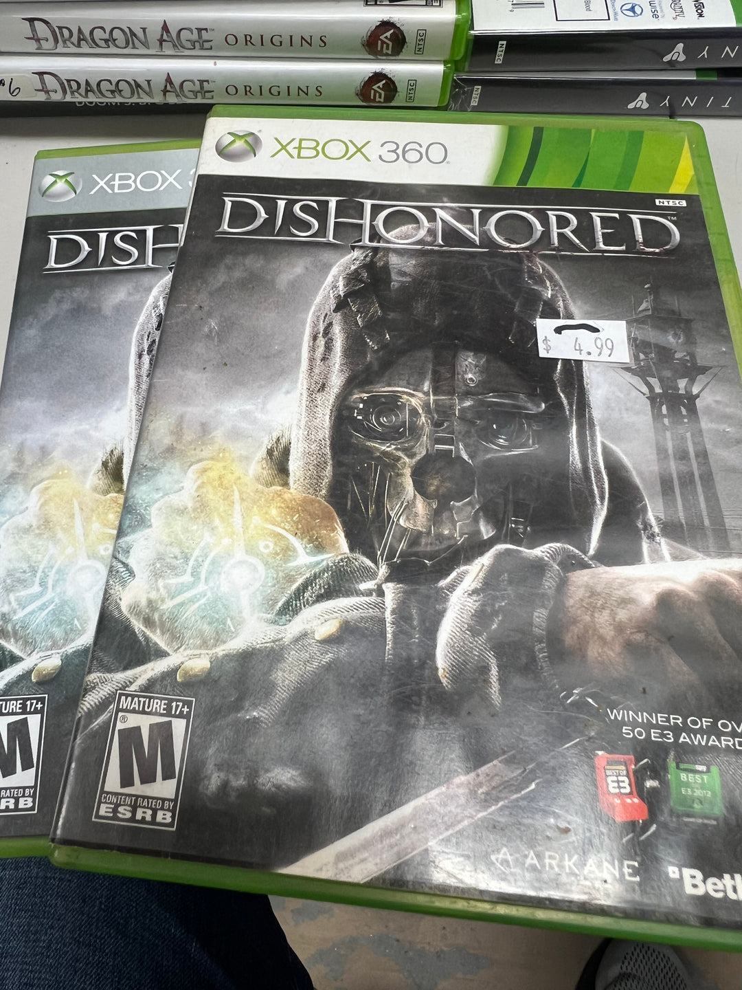 Dishonored for Microsoft Xbox 360 in case. Tested and Working.     DO61124