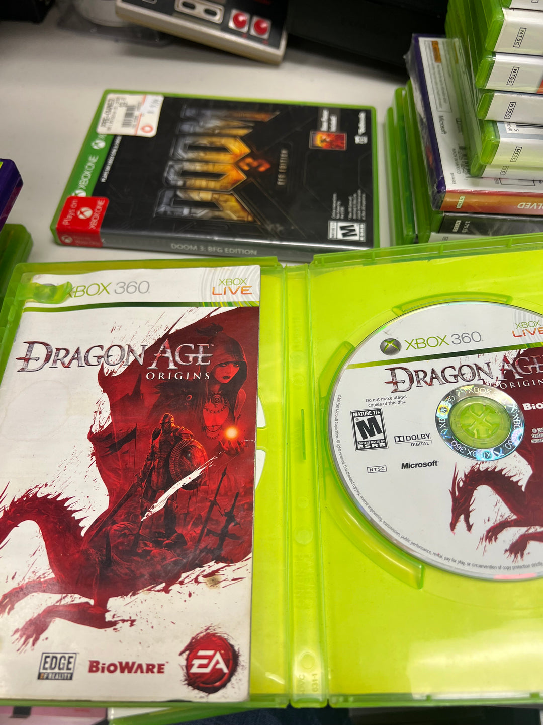 Dragon Age Origins for Microsoft Xbox 360 in case. Tested and Working.     DO61124