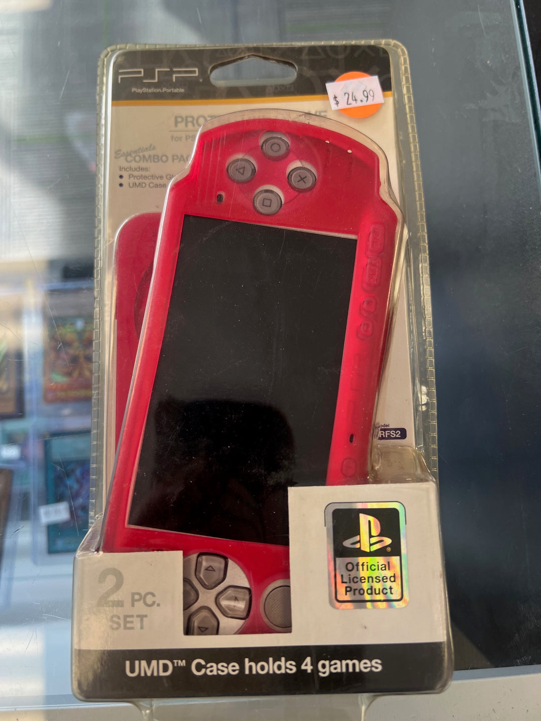 PSP Protective Glove New Sealed Holds 4 UMD Games NEW SEALED NA41925