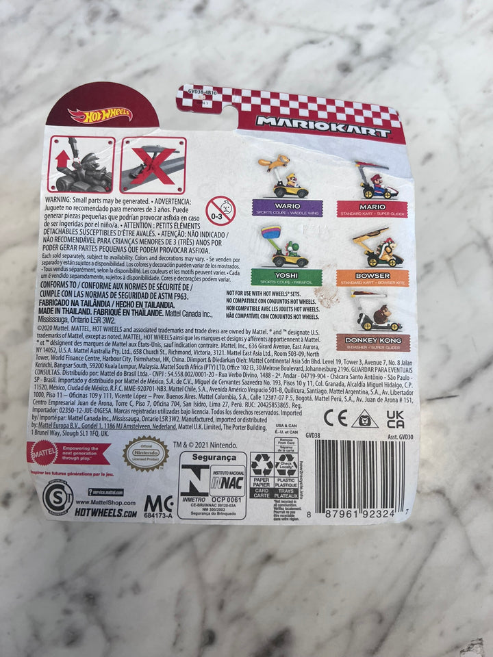 Hot Wheels Mario Kart Gliders 2021 Wave 4 - Wario Sports Coupe Waddle Wing NT2926