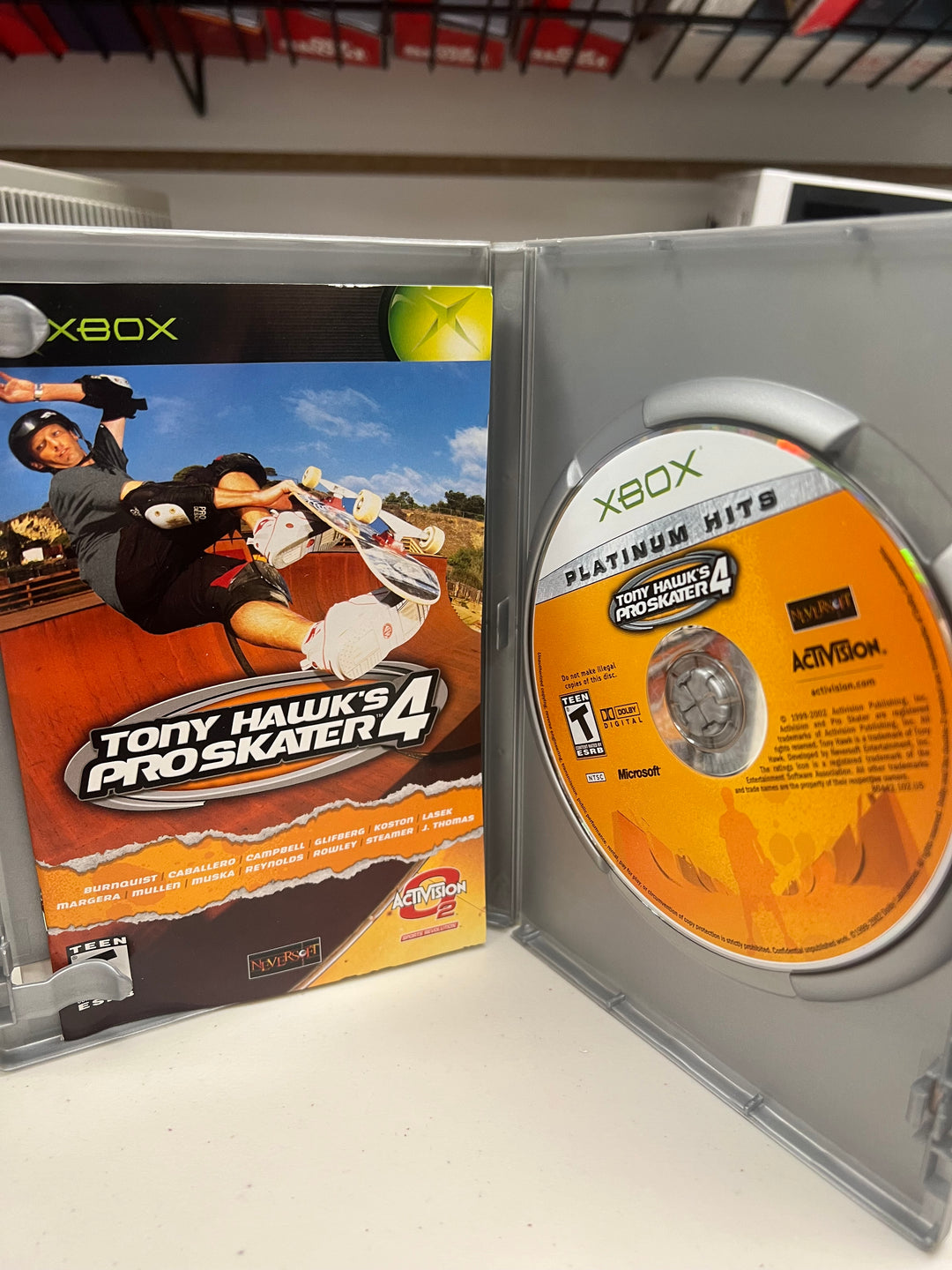 Tony Hawk's Pro Skater 4 for Original Microsoft Xbox in case. Tested and Working.     DO61124