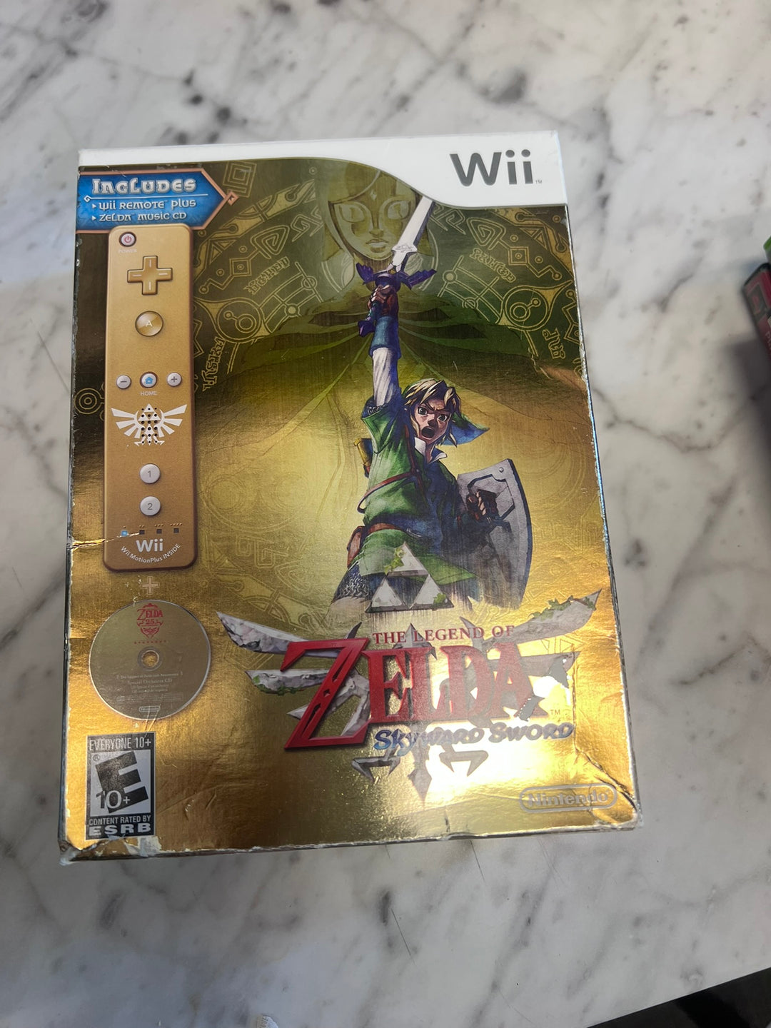 The Legend of Zelda Skyward Sword (Controller Bundle) - Wii DI21026
