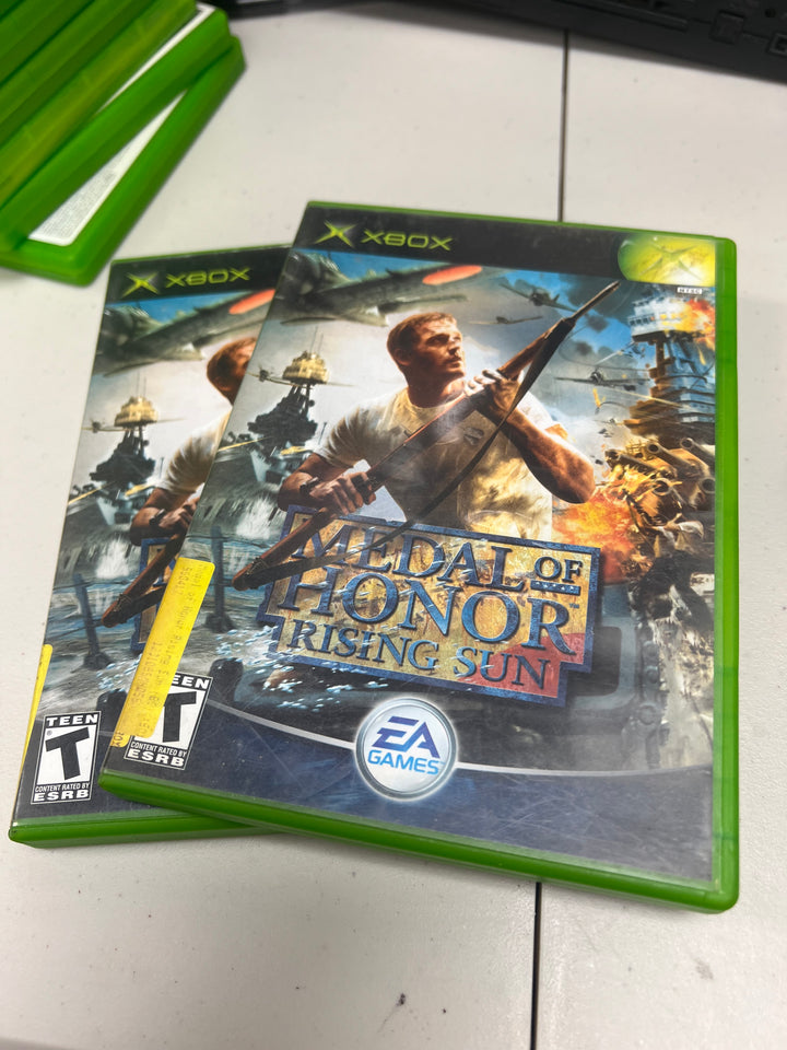 Medal of Honor Rising Sun for Original Microsoft Xbox in case. Tested and Working.  UD103024