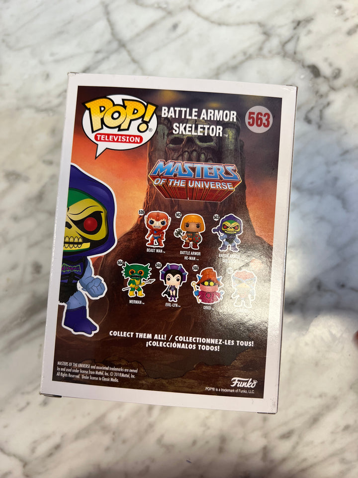Funko Pop! Battle Armor Skeletor #563 Metallic Gemini FP122224