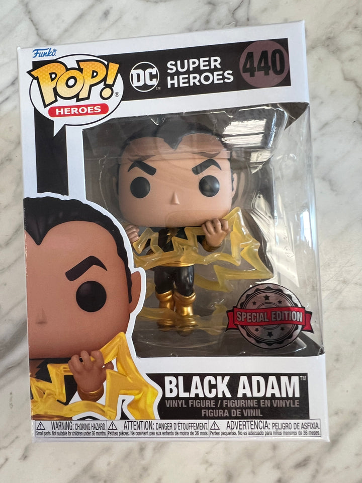 Funko Pop! Black Adam #440 DC Super Heroes  FP122224