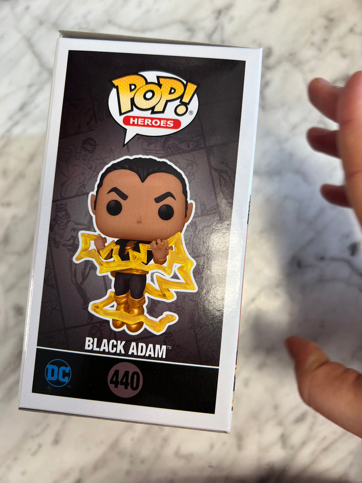 Funko Pop! Black Adam #440 DC Super Heroes  FP122224