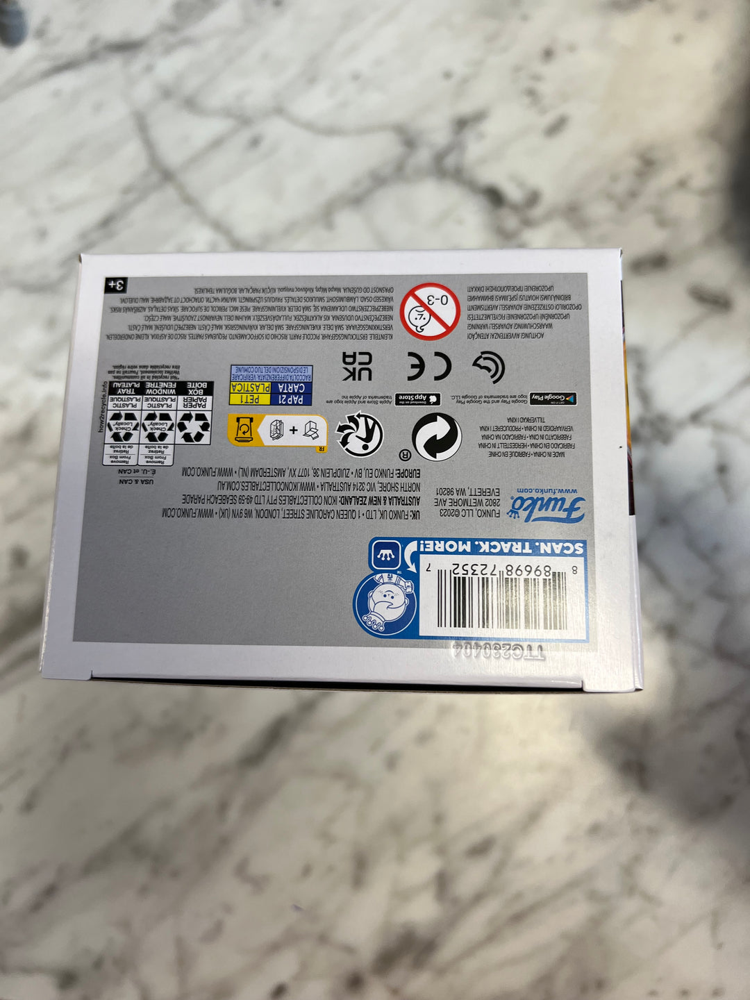 Funko Pop! Conrad Carapax #1405 DC Blue Beetle FP122224