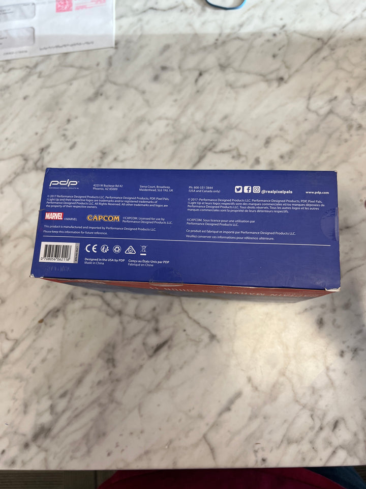 Pixel Pals Marvel Vs Capcom Infinite Captain Marvel vs. Chun-Li Gamerverse FP122224