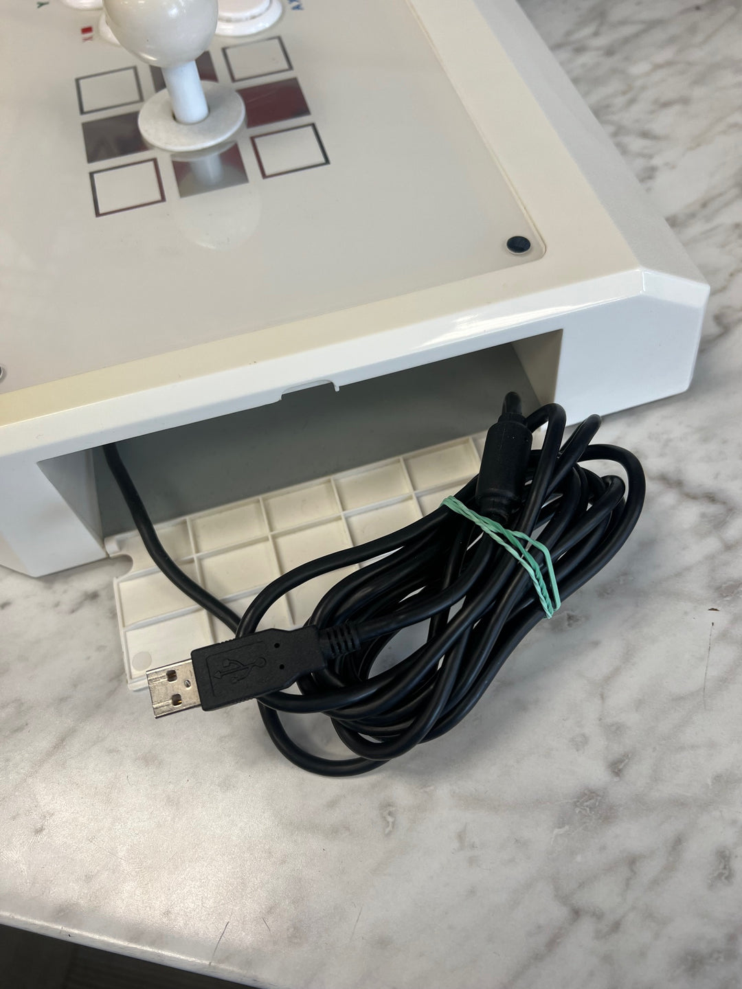 Qanba Eightarc USB Arcade Stick Q4RAF 3-in-1 PS3, Xbox 360 and PC UA42225