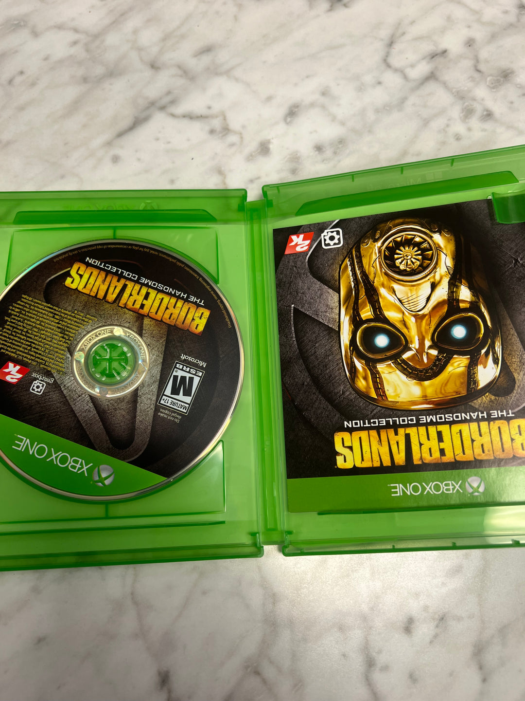 Borderlands the Handsome Collection for Xbox One in case. Tested and Working.  UD92024