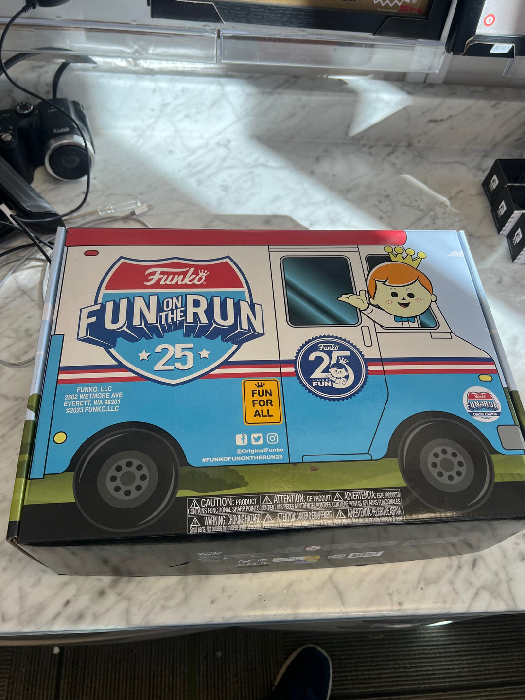 Funko Pop 25th Anniversary Fun on the Run Box (Missing Soda) UT42225