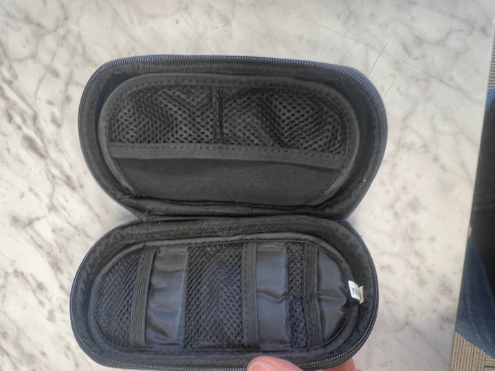 Score PSP Soft Carry Case Black  (5 UMDs and Console)   UA101025