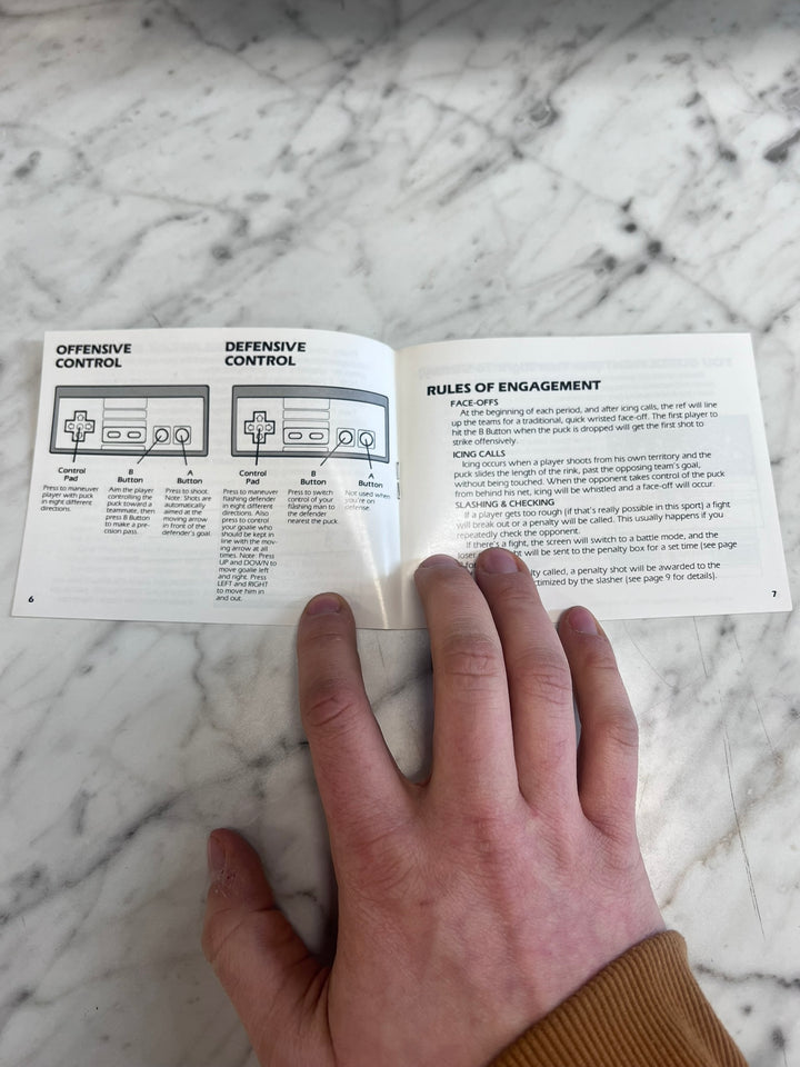 Blades of Steel Original Nintendo NES MANUAL ONLY MO21726