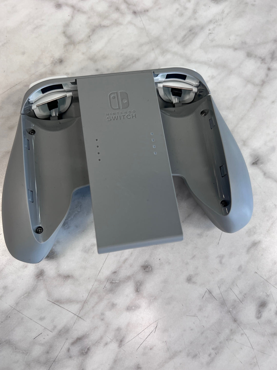 Power A Joy-Con  Charging Grip Plus for Nintendo Switch Gray UA101025